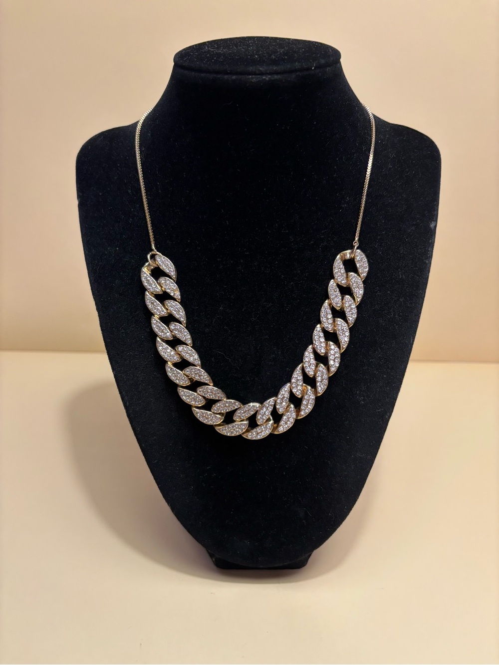 🌻Gold-Tone Crystal Curb Link Necklace